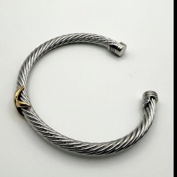 David Yurman X CLASSIC CABLE STATION BRACELET - 925 Silver with 14K Gold, 5mm - Picture 2 of 6